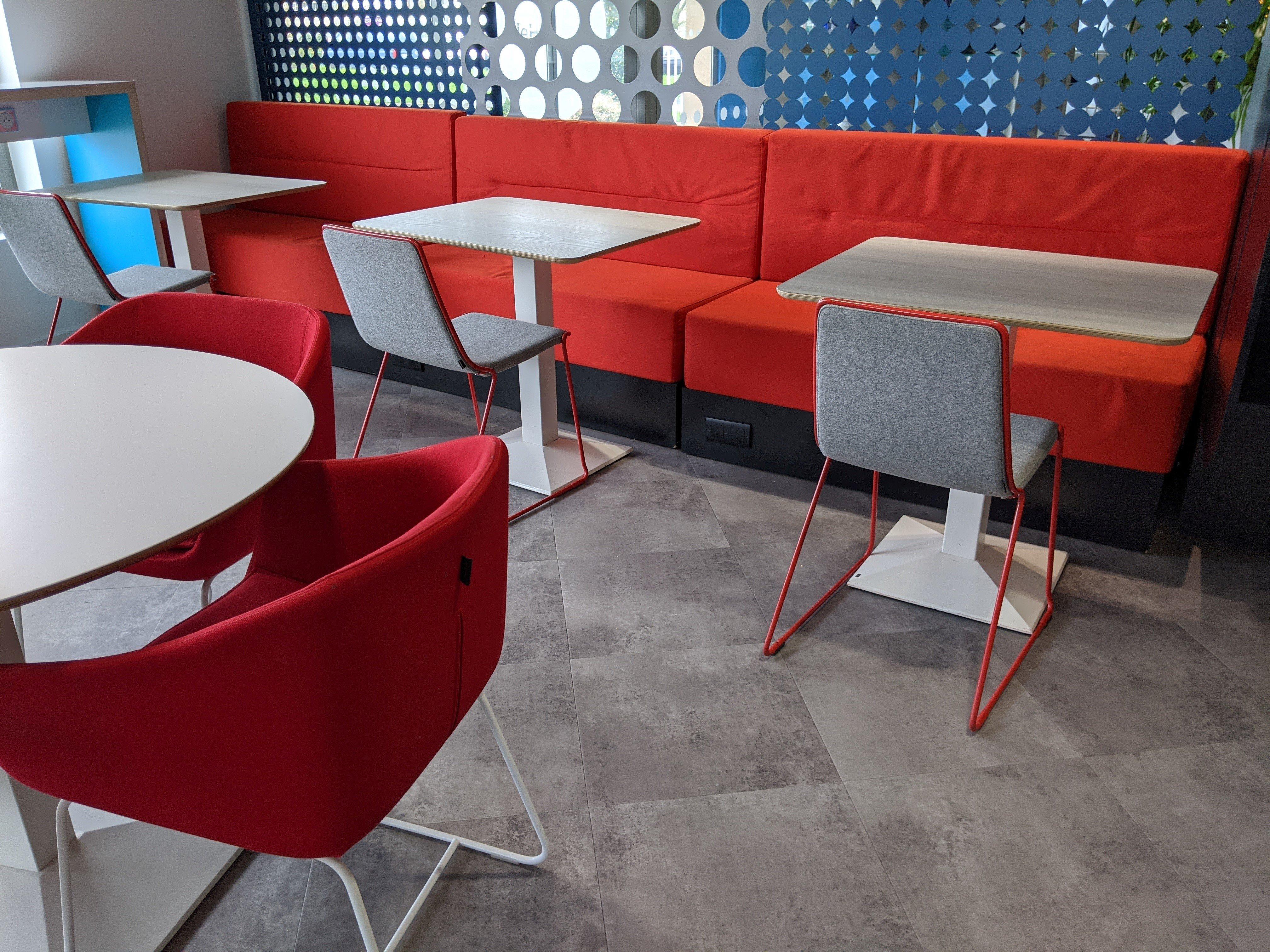 Holiday Inn Express Paris - Velizy By Ihg Eksteriør billede