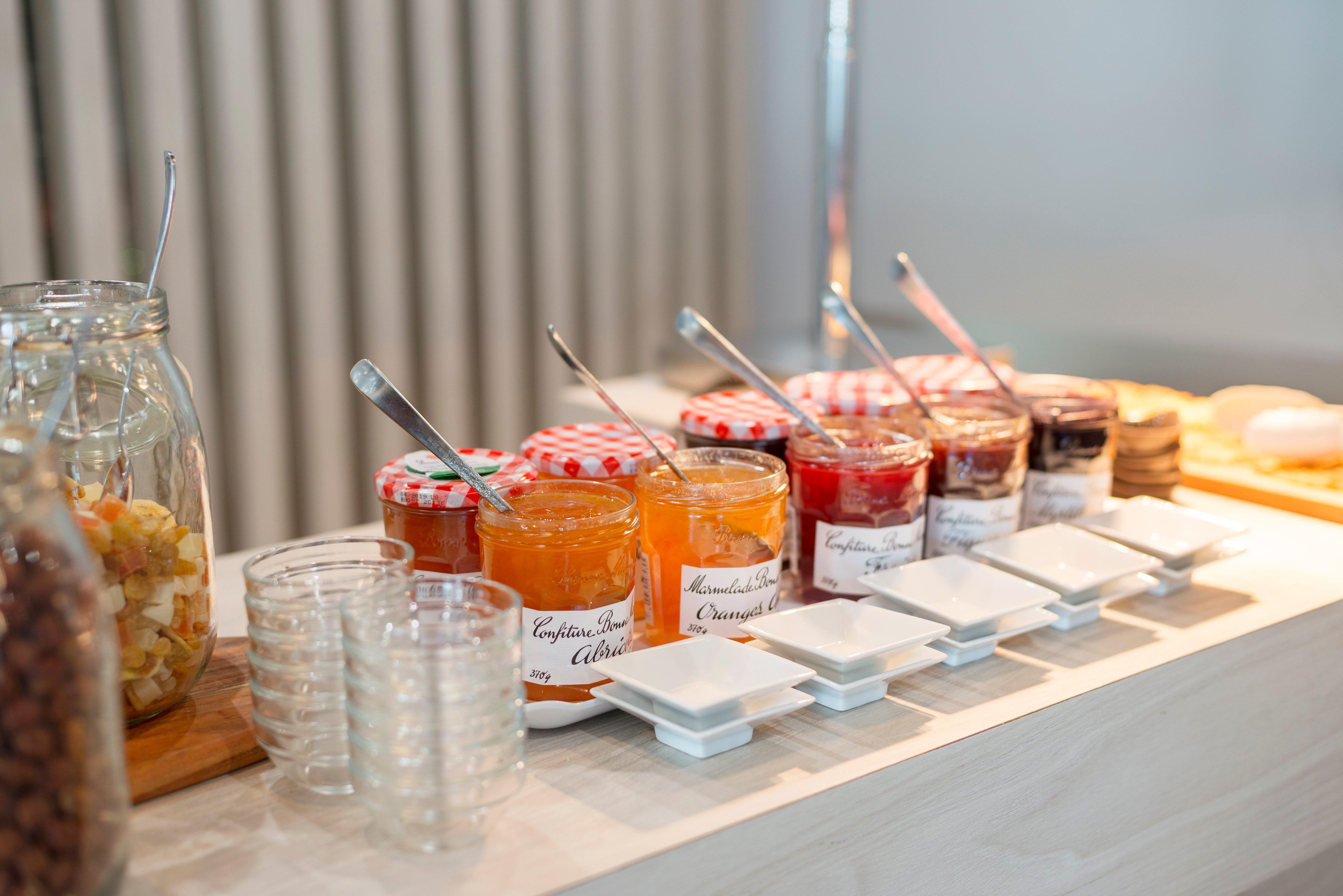 Holiday Inn Express Paris - Velizy By Ihg Eksteriør billede
